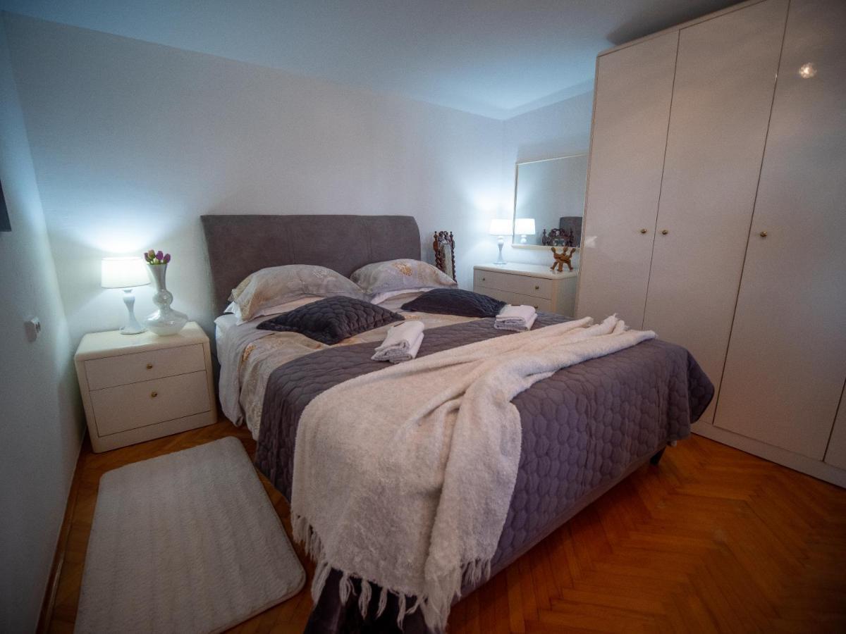 Art Apartment Sole Pula Buitenkant foto